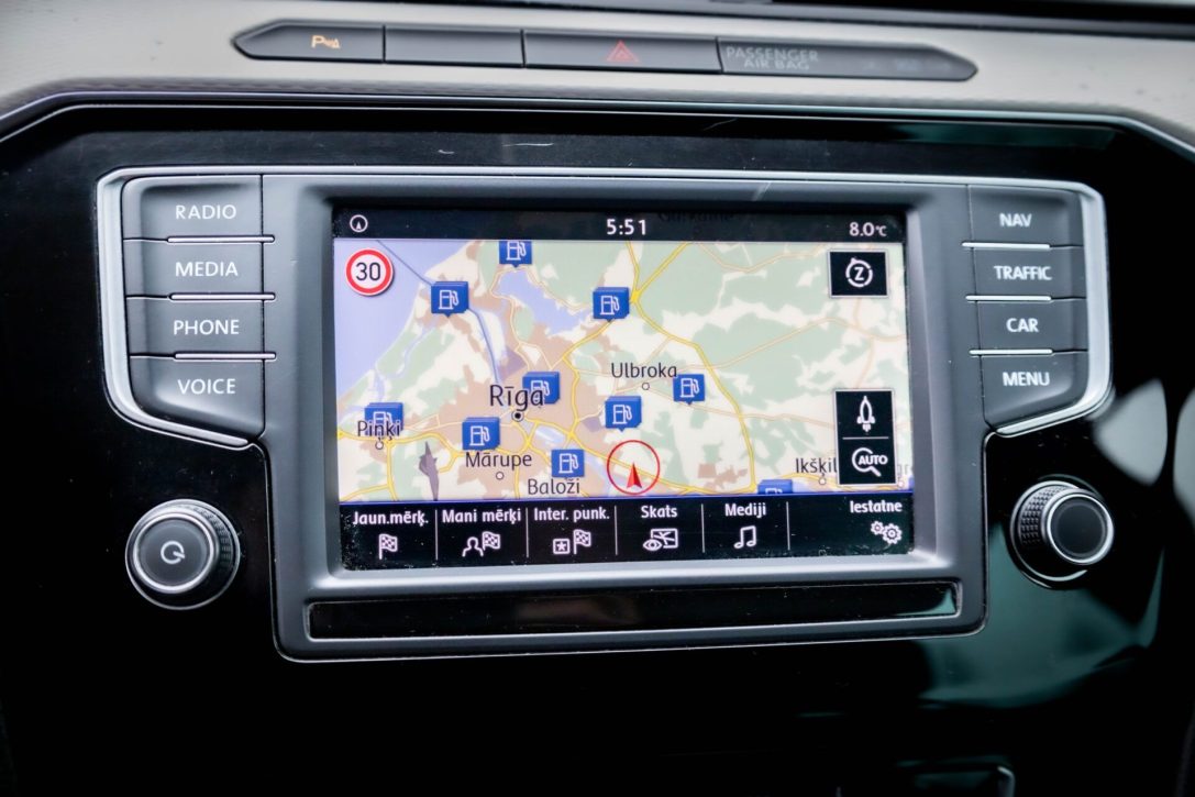 VW PASSAT