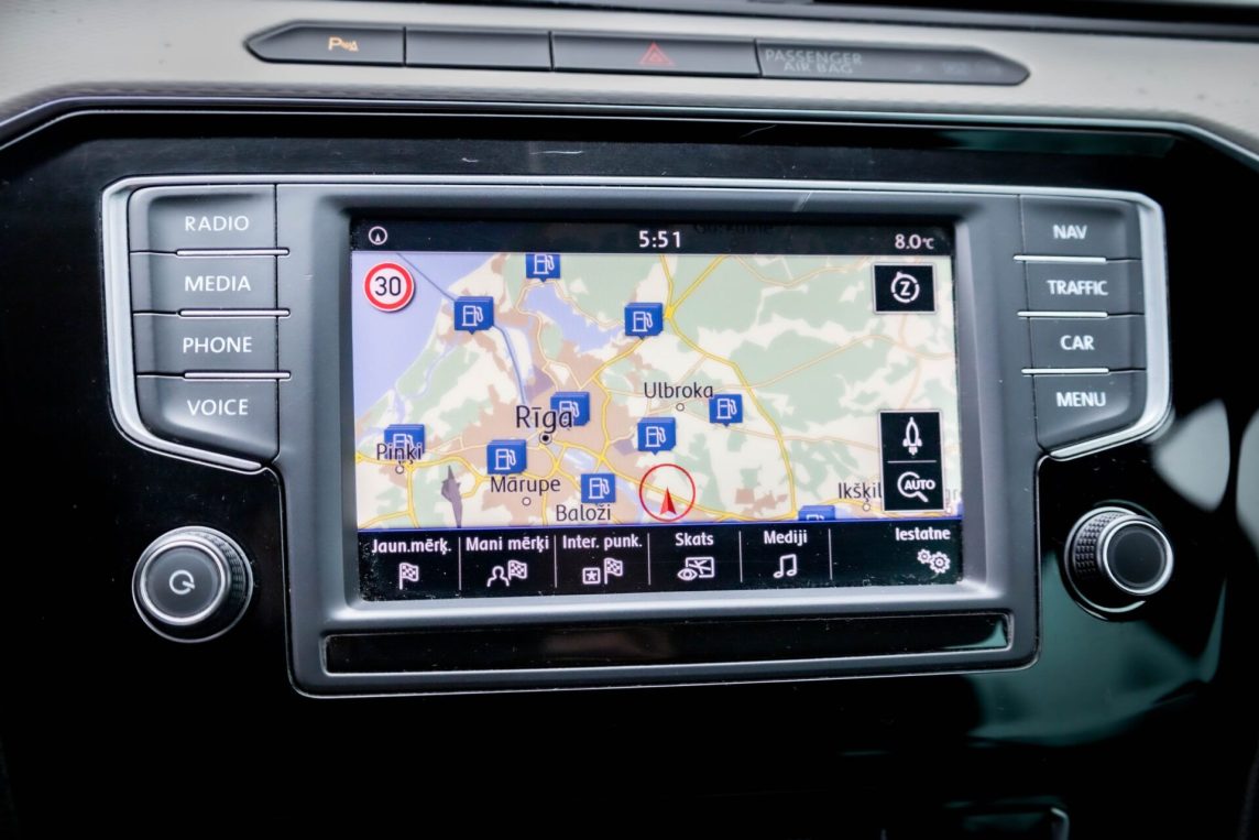 VW PASSAT