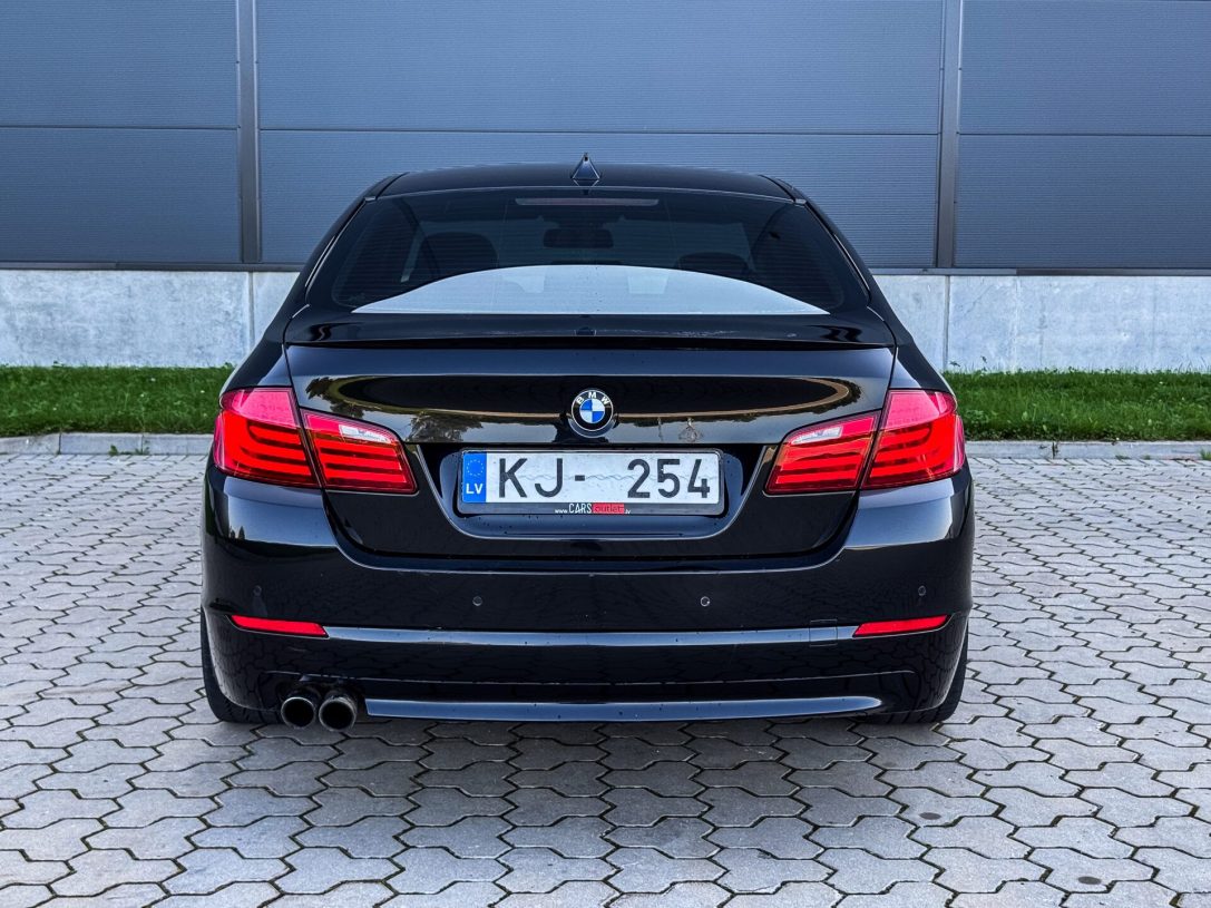 BMW 525