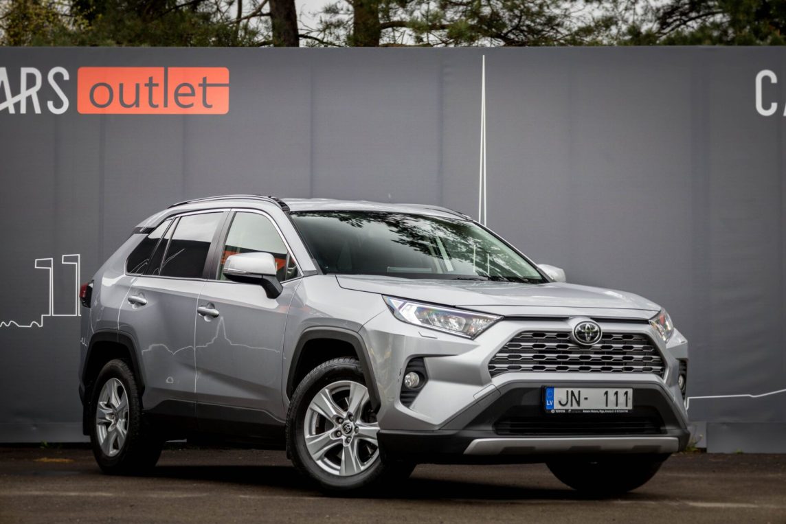 TOYOTA RAV4