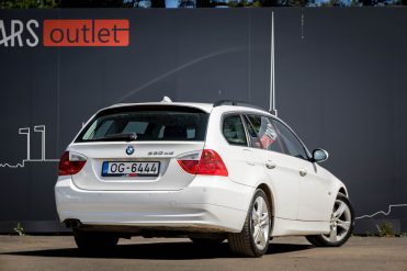 BMW 330XD
