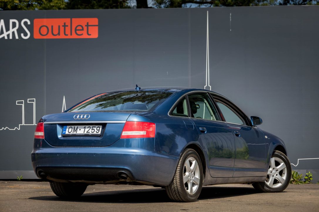 AUDI A6
