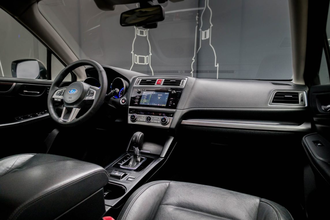 SUBARU OUTBACK