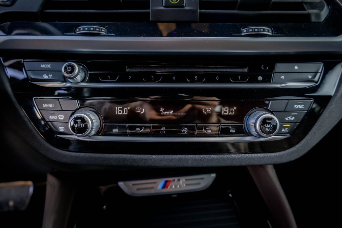 BMW X4 M40D