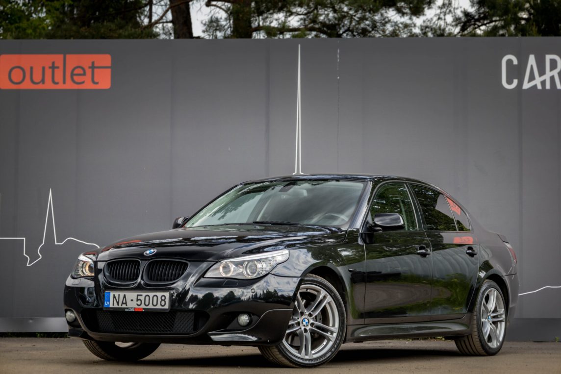 BMW 523