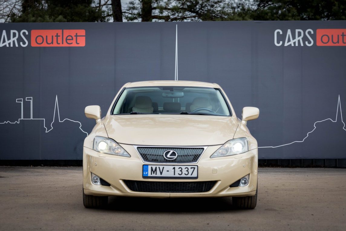 LEXUS IS 250