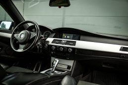 BMW 525