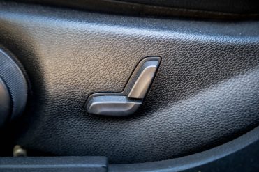 MERCEDES BENZ C220