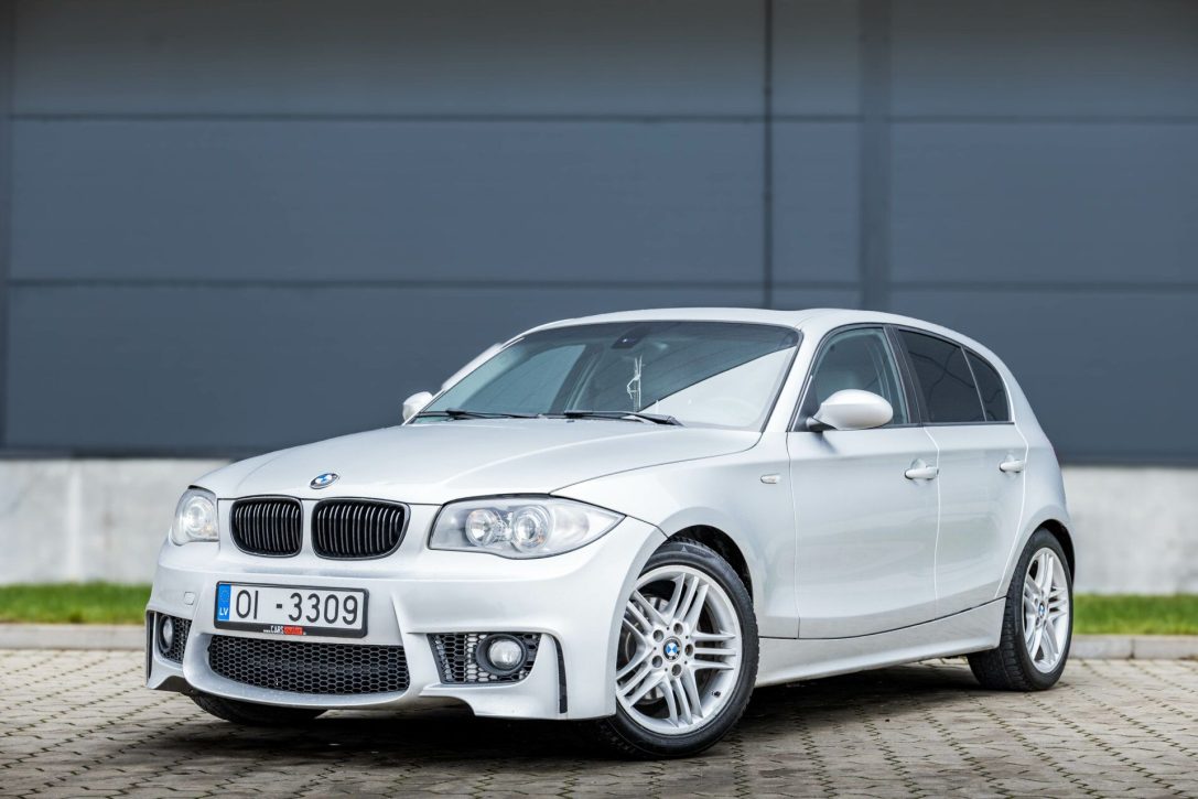 BMW 120