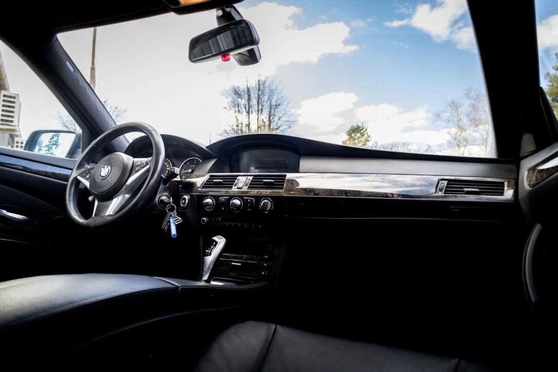 BMW 525