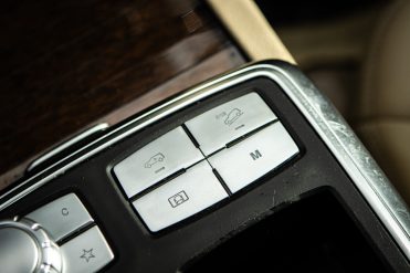 MERCEDES BENZ GL450