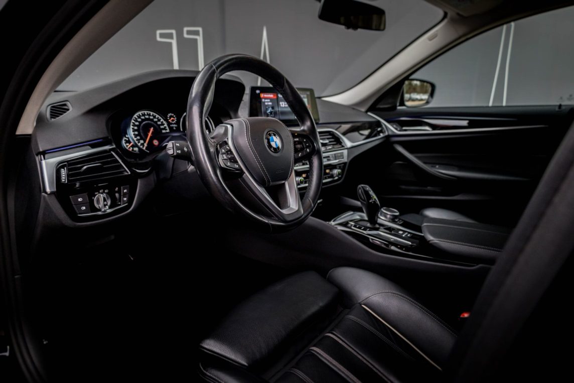 BMW 530I
