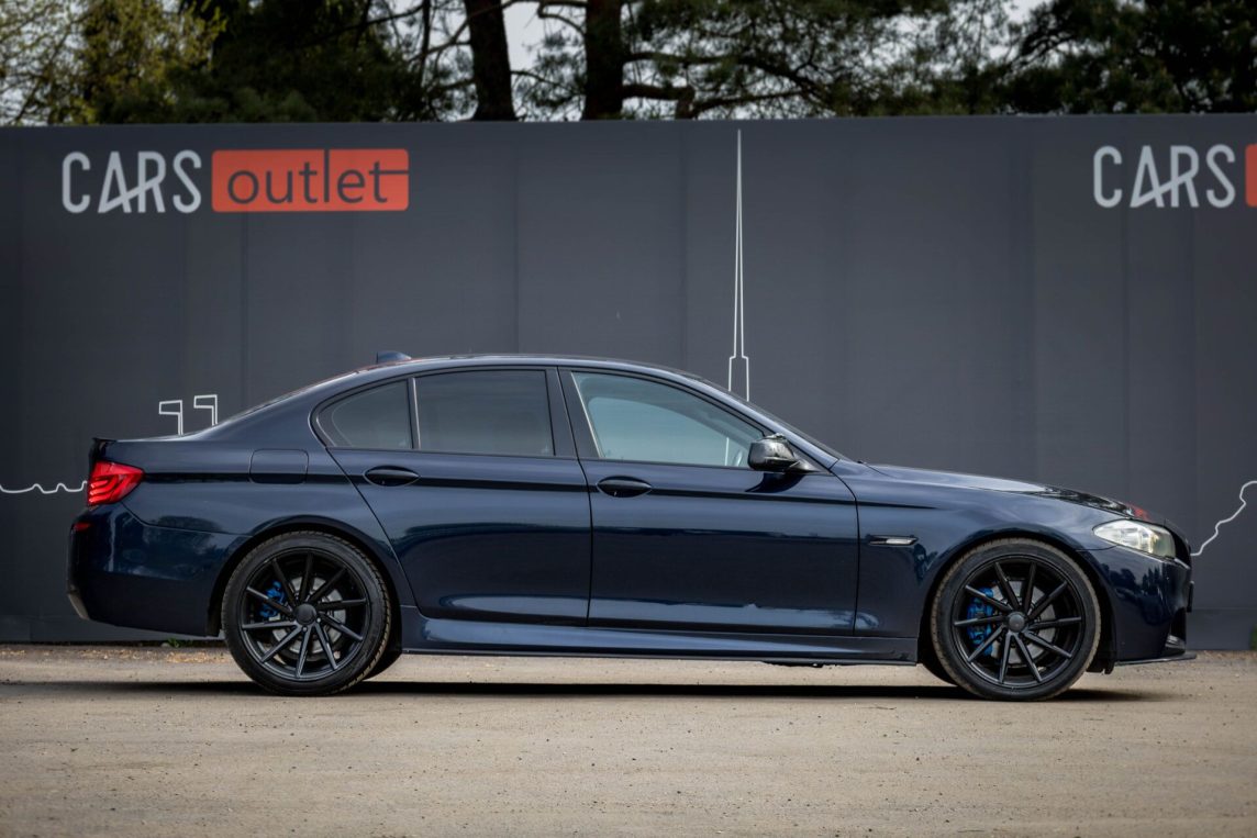 BMW 530