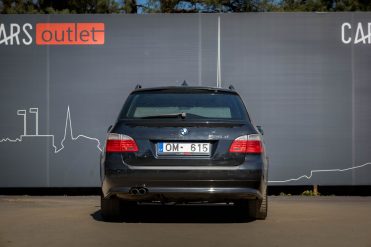 BMW 525