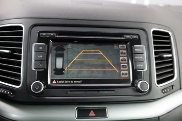 VW SHARAN
