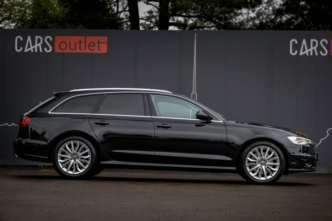 AUDI A6 AVANT