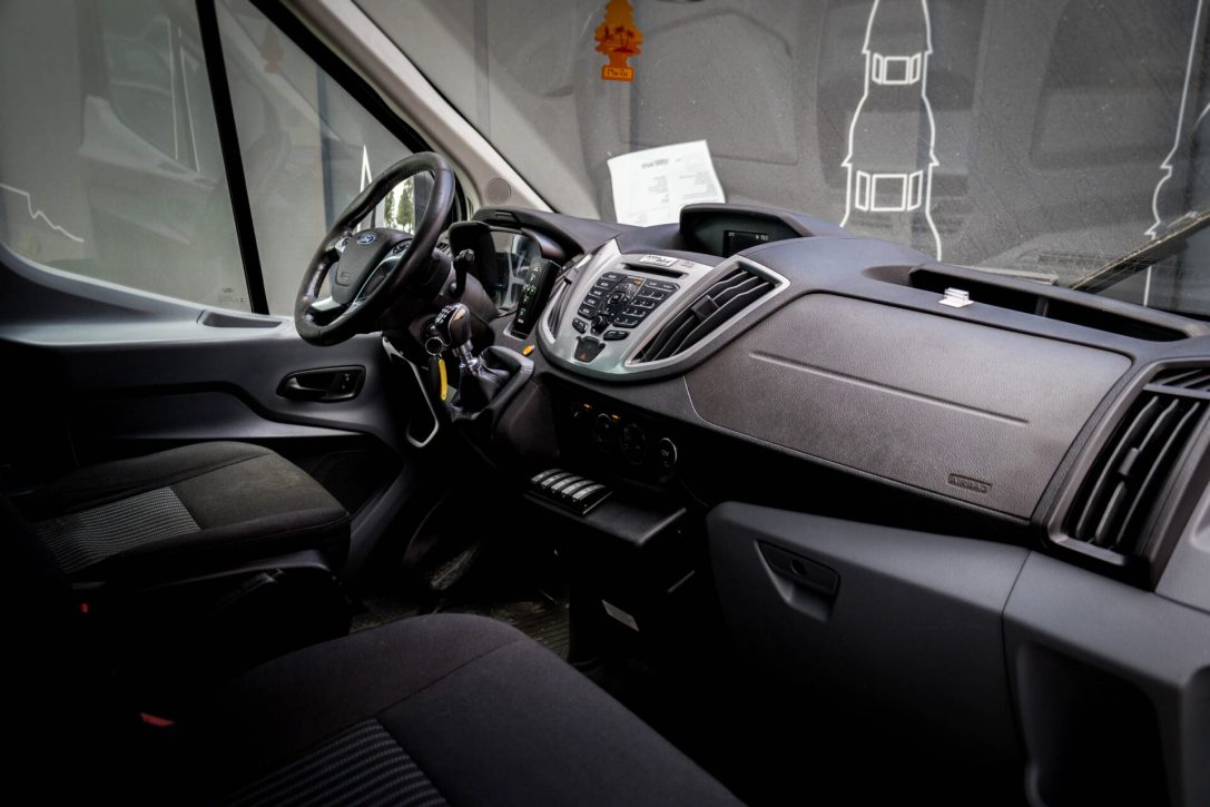 FORD TRANSIT