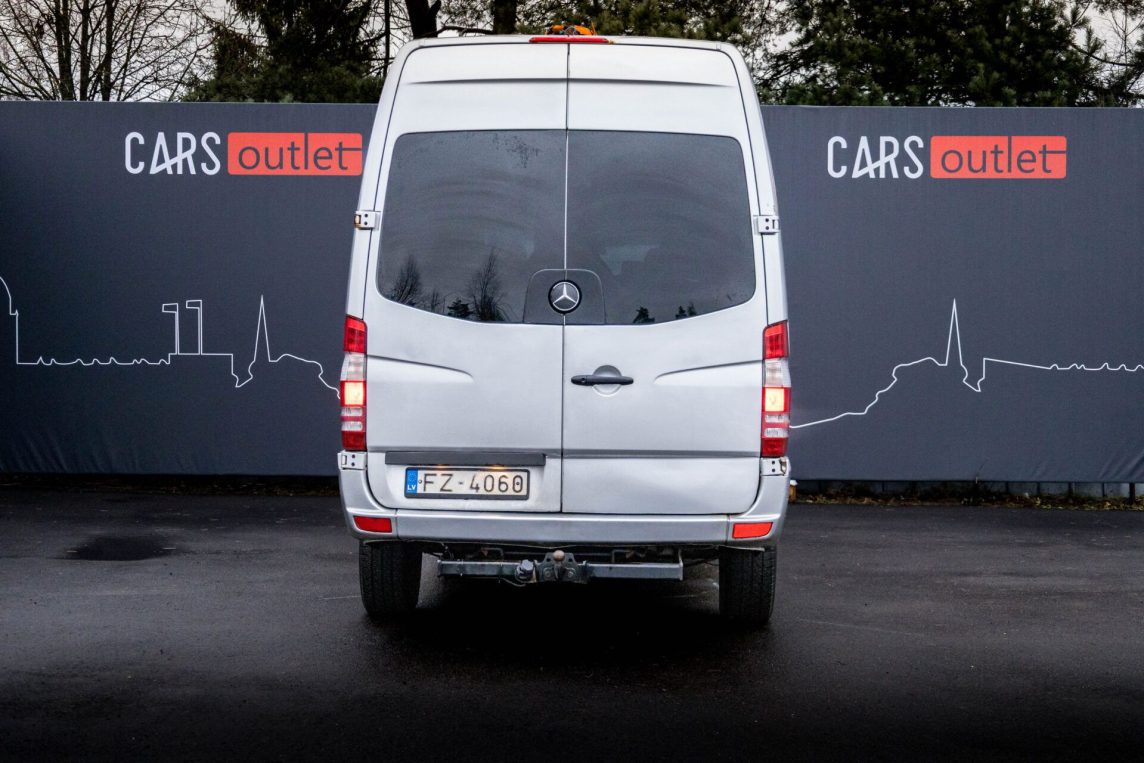 MERCEDES BENZ SPRINTER 318