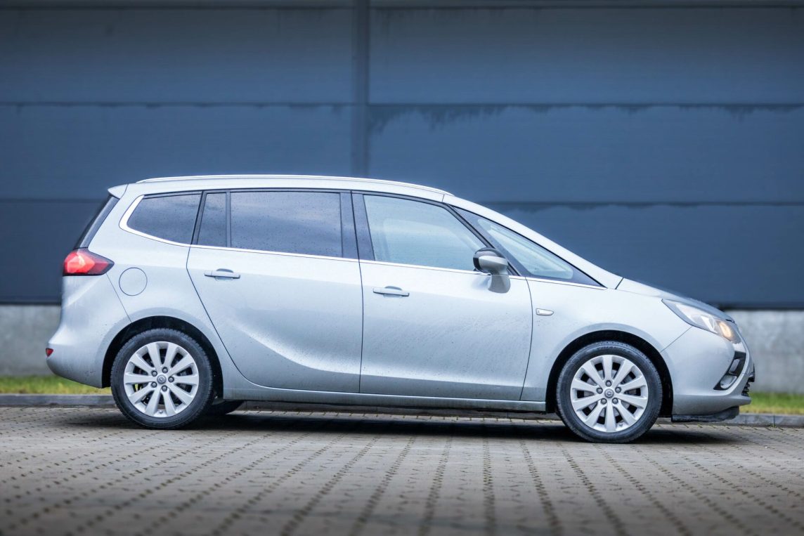 OPEL ZAFIRA TOURER