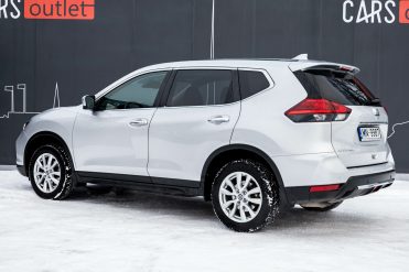 NISSAN X TRAIL