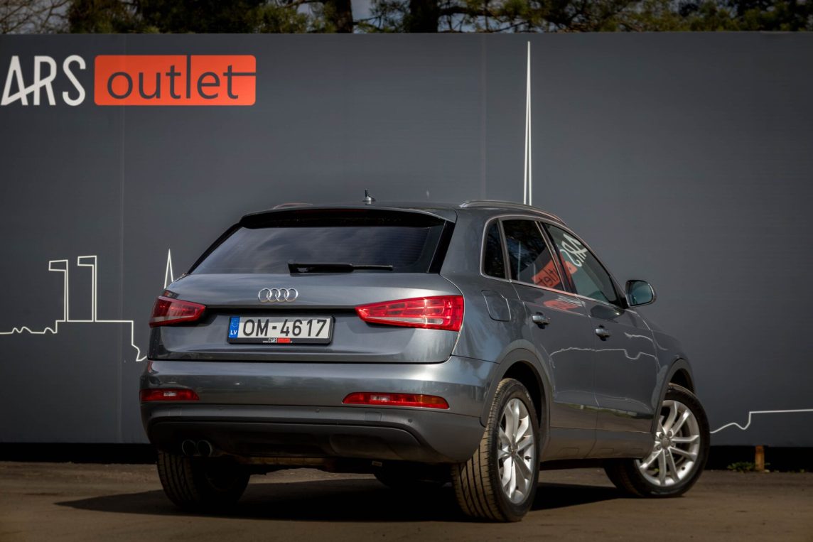 AUDI Q3