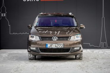 VW SHARAN