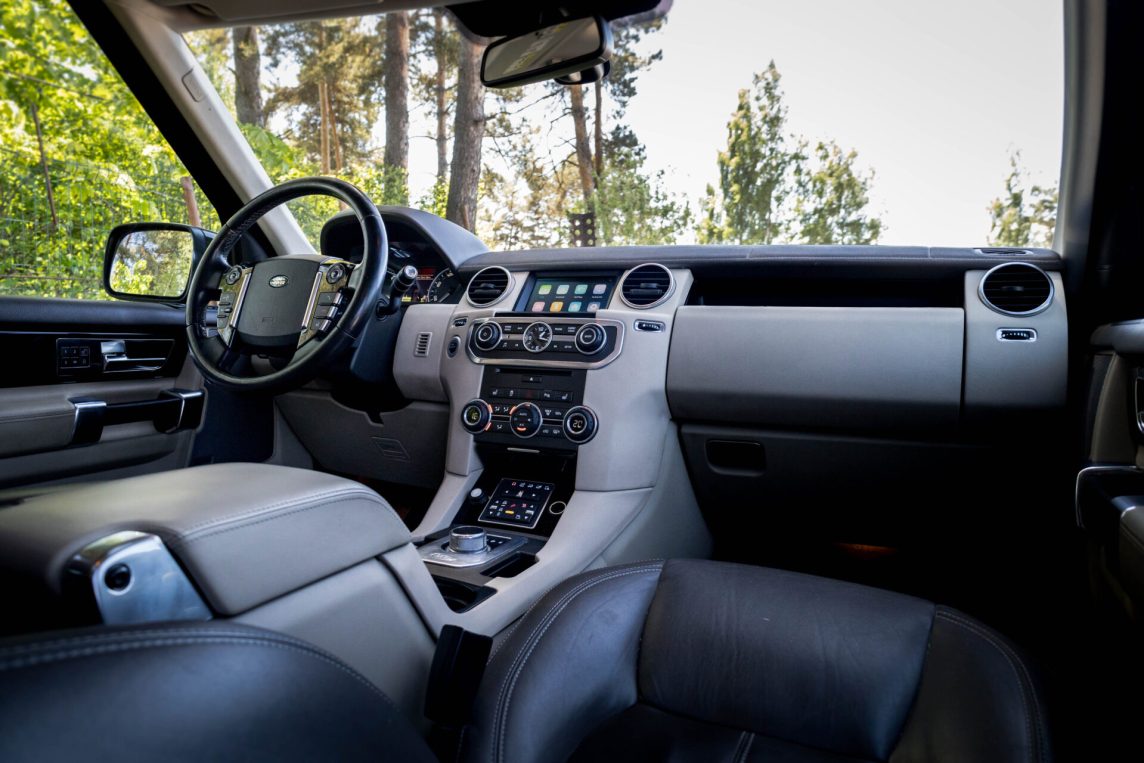 LAND ROVER DISCOVERY
