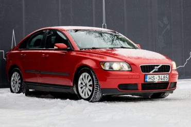 VOLVO S40