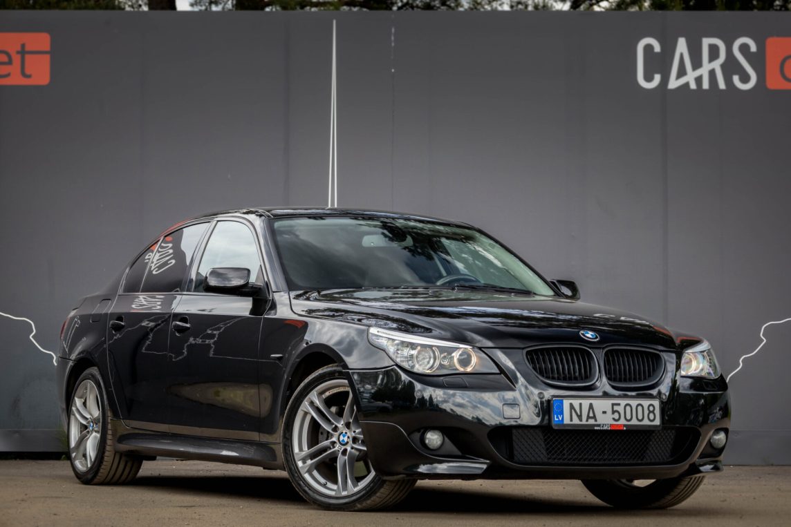 BMW 523