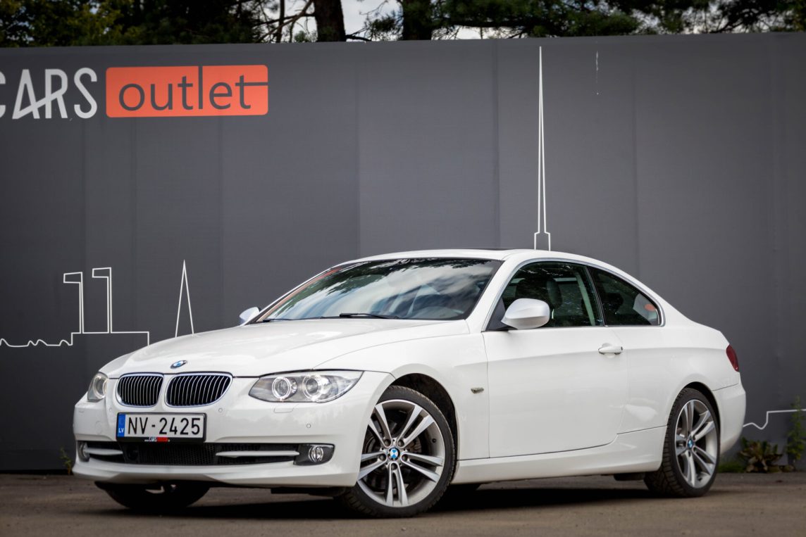 BMW 330