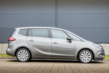 OPEL ZAFIRA TOURER