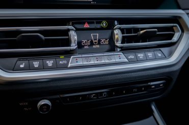 BMW 330E