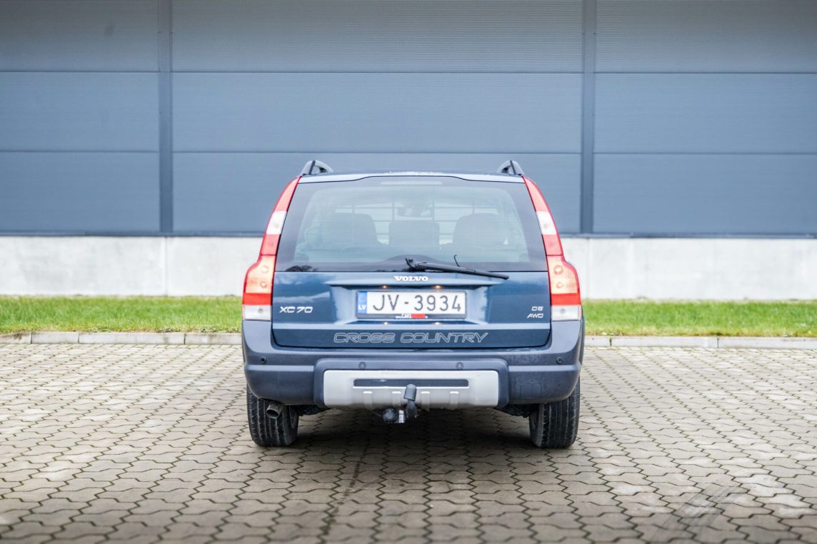 VOLVO XC70
