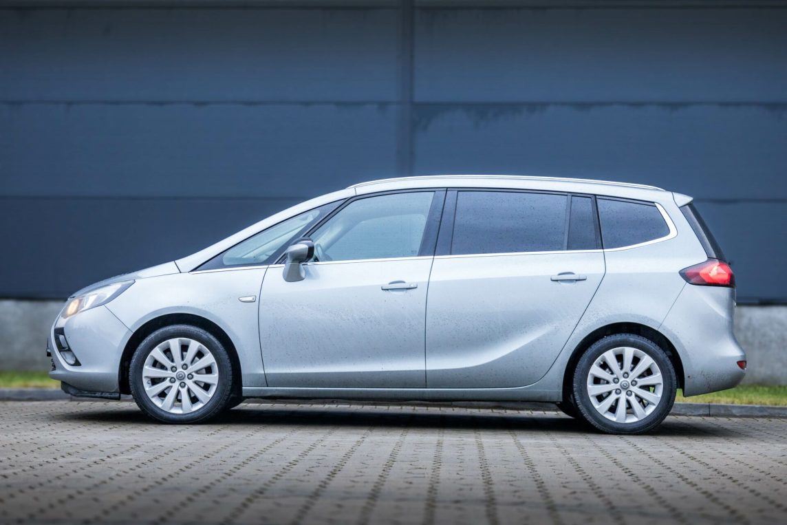 OPEL ZAFIRA TOURER