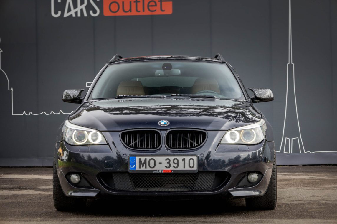 BMW 530