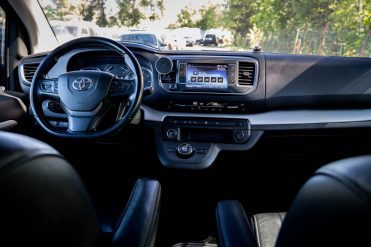 TOYOTA PROACE