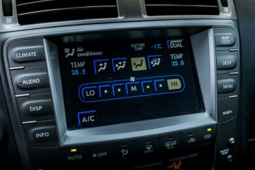 LEXUS IS 220