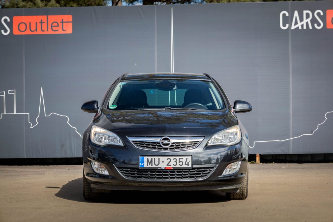 OPEL ASTRA SPORTS TOURER