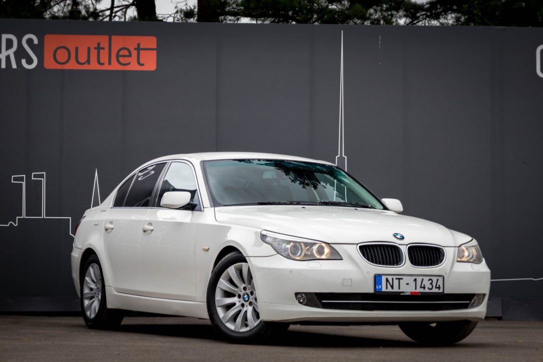 BMW 525