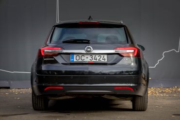 OPEL INSIGNIA SPORTS TOURER SW
