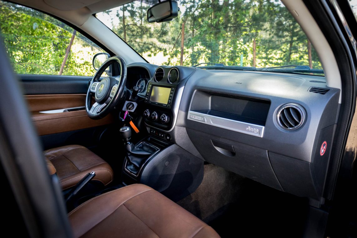 JEEP COMPASS