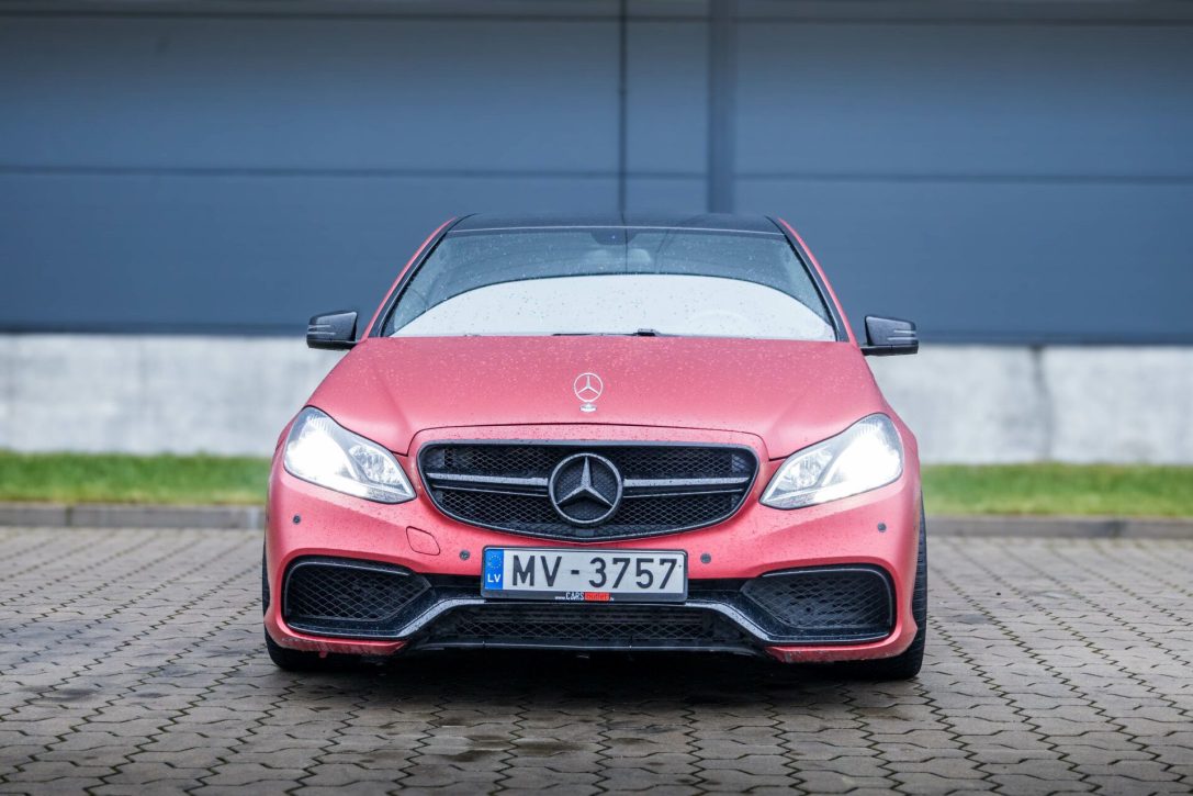 MERCEDES BENZ E200 CDI
