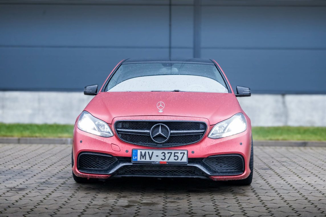 MERCEDES BENZ E200 CDI