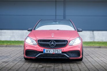 MERCEDES BENZ E200 CDI