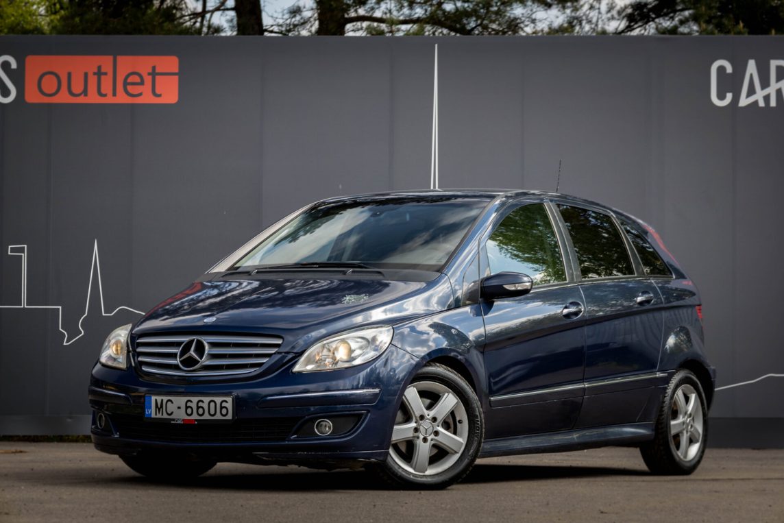 MERCEDES BENZ B 180