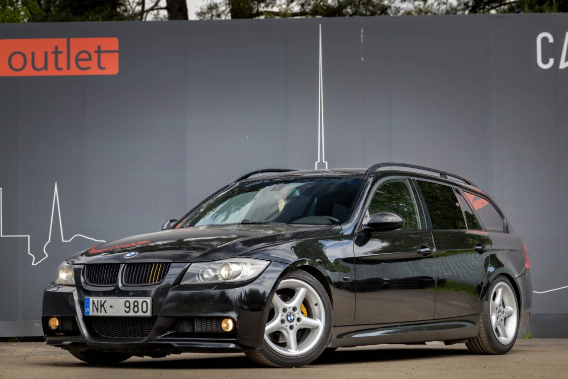 BMW 320