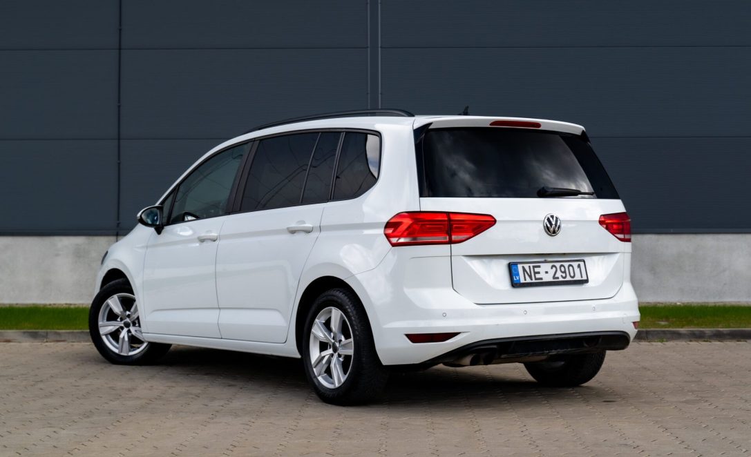 VW TOURAN