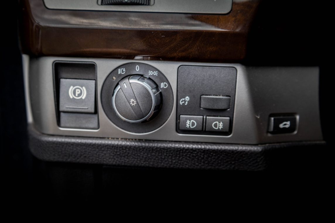 BMW 730