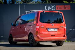 TOYOTA PROACE