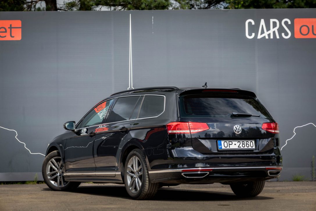 VW PASSAT
